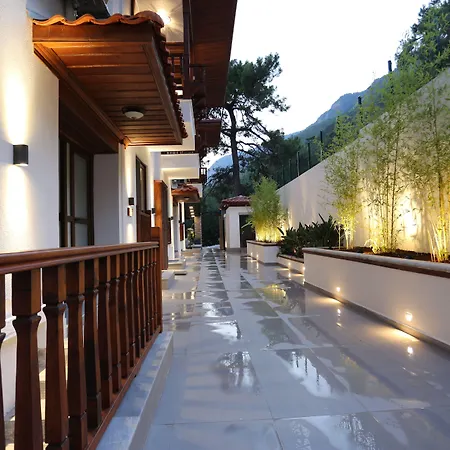 Alp Pinehill Apartment *