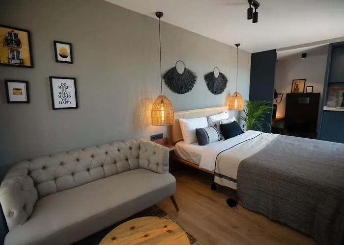 Alp Pinehill Apartment