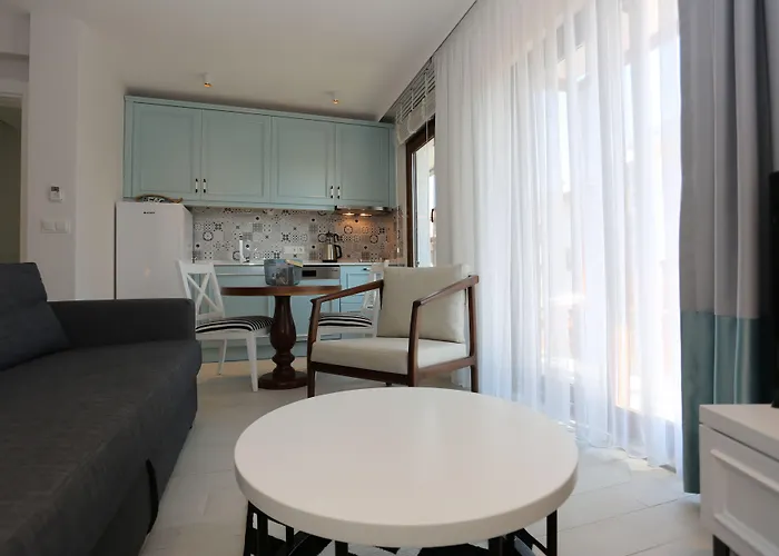 Alp Pinehill * اكياكا