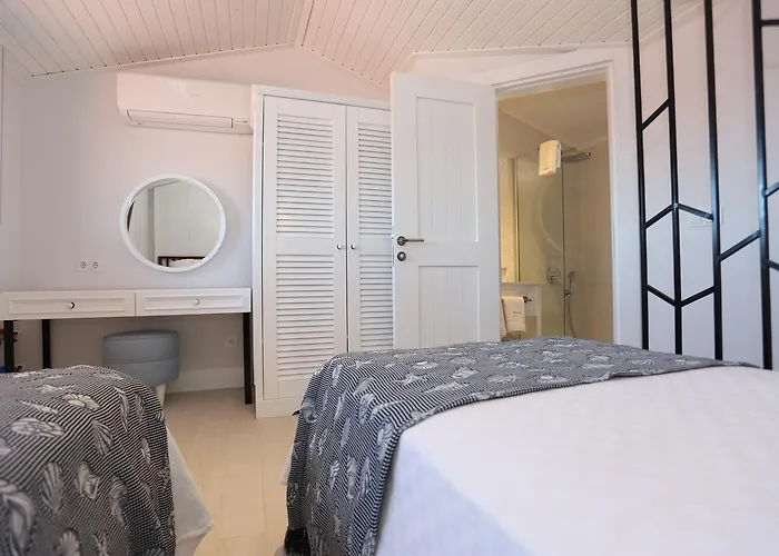 Alp Pinehill Apartment