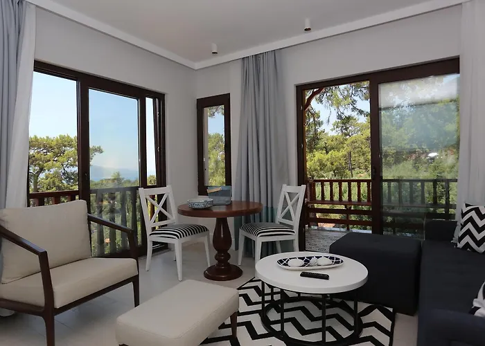 Alp Pinehill * اكياكا